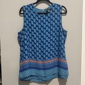 Rose & Olive Blue and White Patterned Blouse